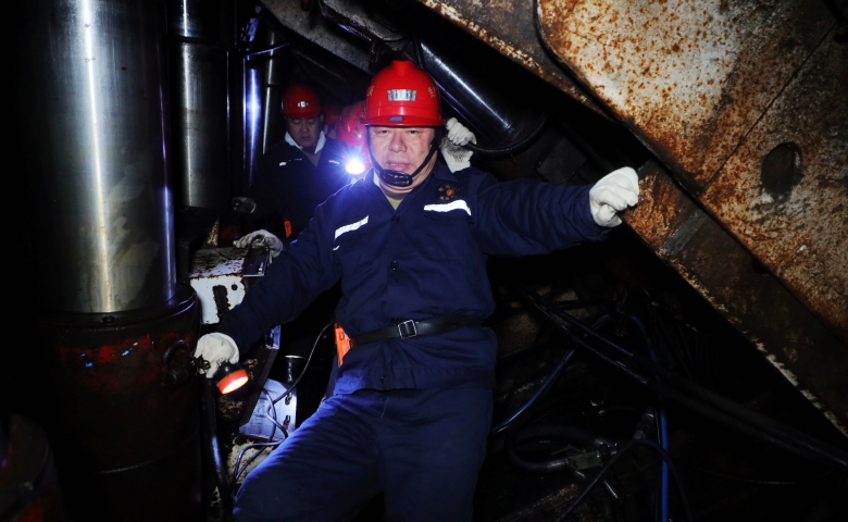 張秉德到峻德礦調(diào)研檢查工作